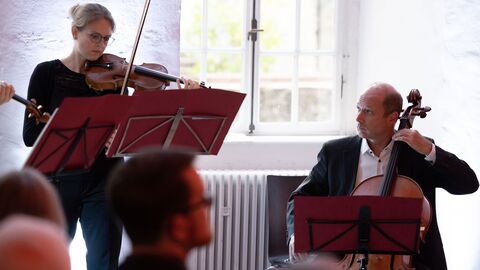 Auszeichnungen zu "75 Jahre Hessen"