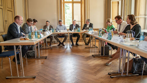 Kabinettsausschuss Demografie auf dem Hessentag